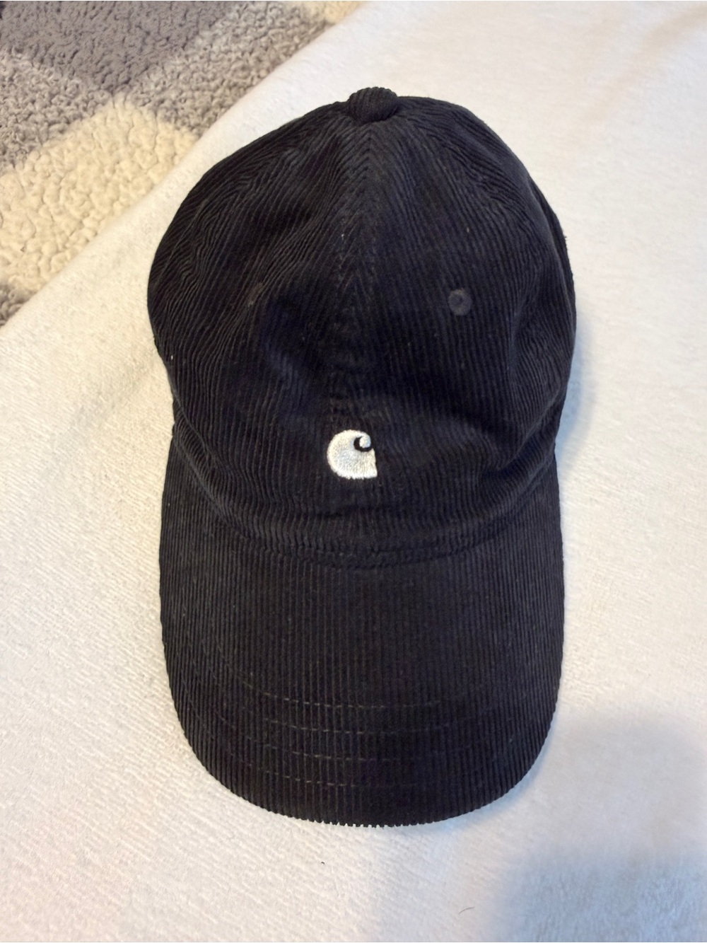 Carhartt WIP Men’s Black Corduroy Logo Cap